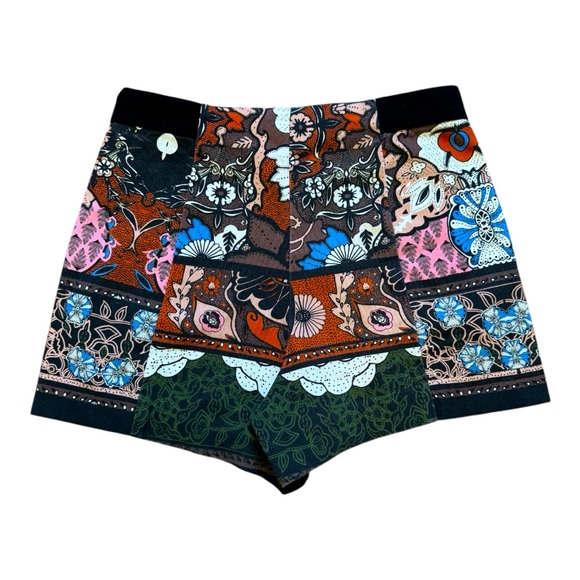 River Island Shorts - Picture 2 of 9